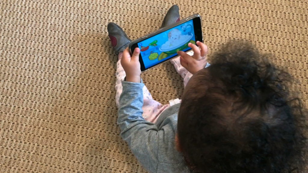 Trop d'écrans pour les enfants ?